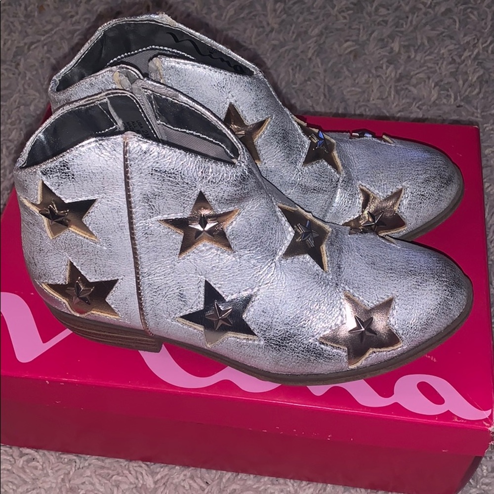 Girls Nina silver star cowgirl boots